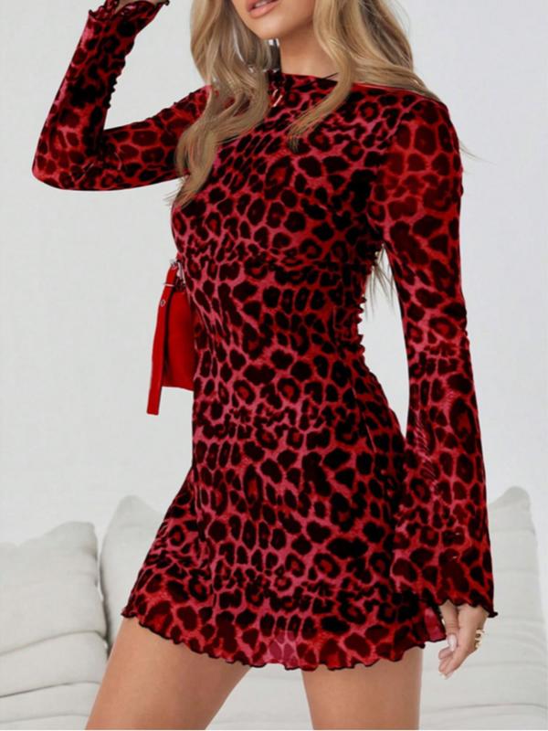 JULIA™ - Stylish Leopard Print Long-Sleeve Figure-Hugging Dress Slimming