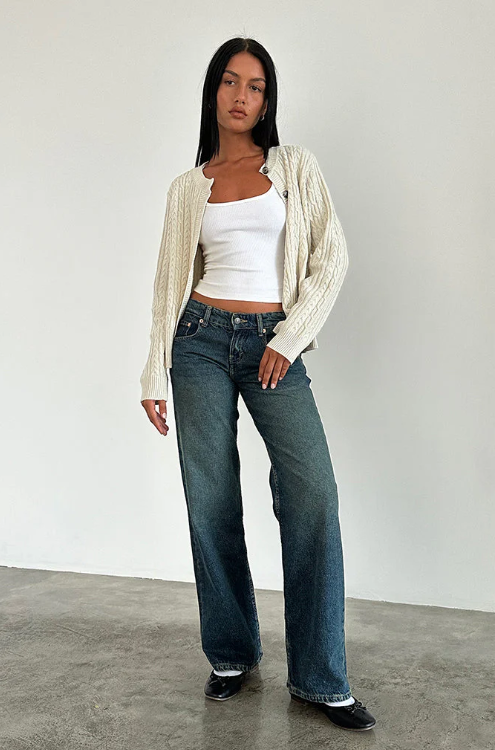 Low-Rise Jeans