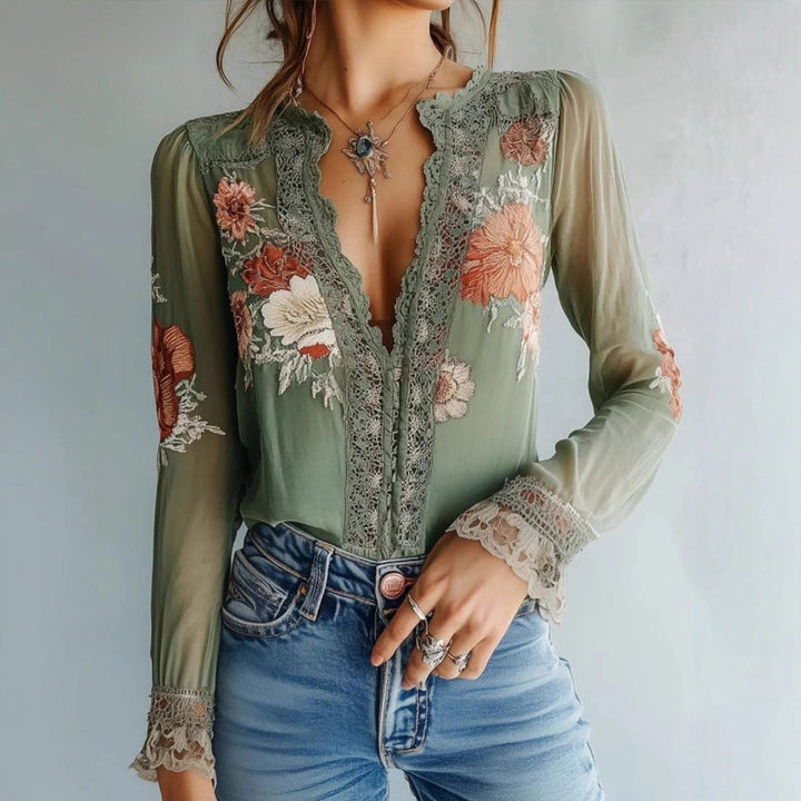 FIONA EMBROIDERED BLOUSE