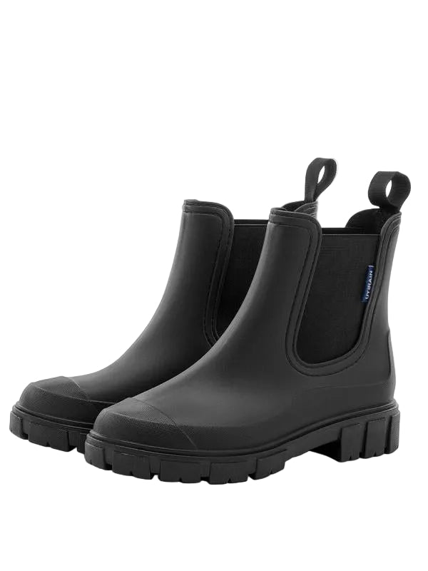 NESSA™ - Women’s Fashionable Ankle Boots Solid Color Waterproof Non-Slip