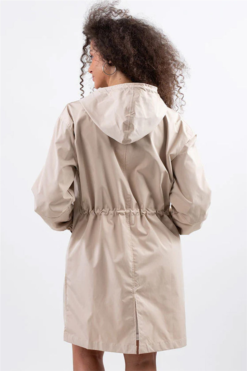 KAT | Water-Resistant Windbreaker